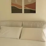 Accogliente - * Milão